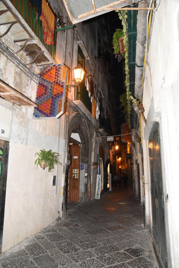 شقة Casa Masuccio ساليرنو المظهر الخارجي الصورة