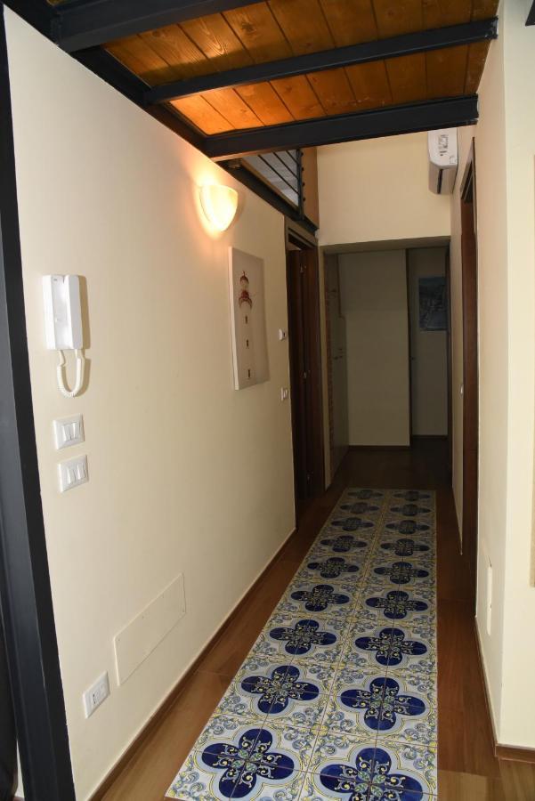 شقة Casa Masuccio ساليرنو المظهر الخارجي الصورة